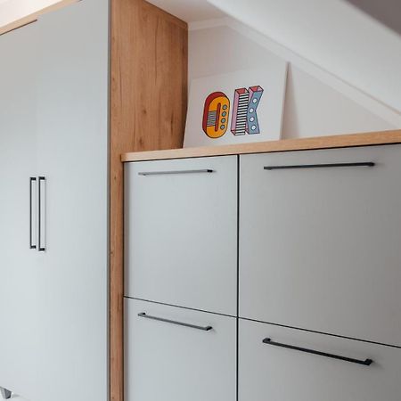 Apartamenty Ok'S - Blisko Centrum W Pelni Wyposazone - By Spaceapart Еленя-Гура Экстерьер фото